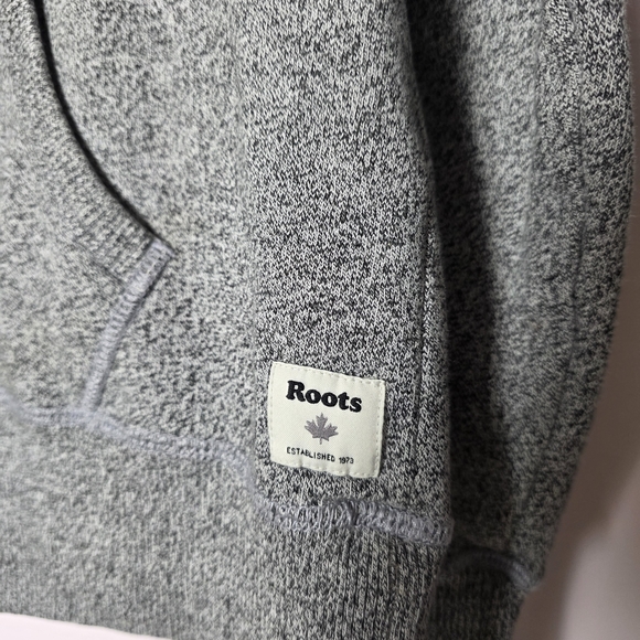 Roots Canada Beaver Logo Hoodie Gray Salt & Pepper Pullover Sweatshirt Medium - Picture 4 of 7